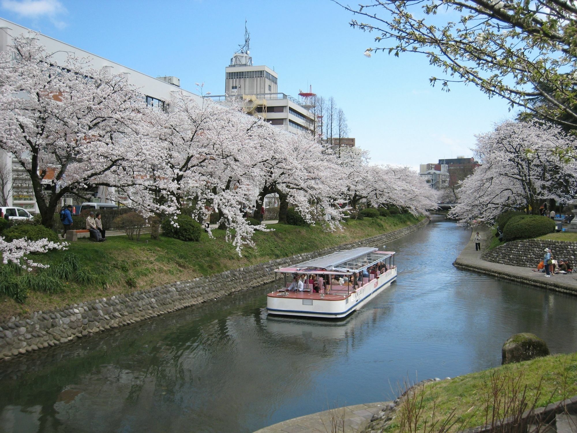 Apa Hotel Toyama Ekimae Esterno foto